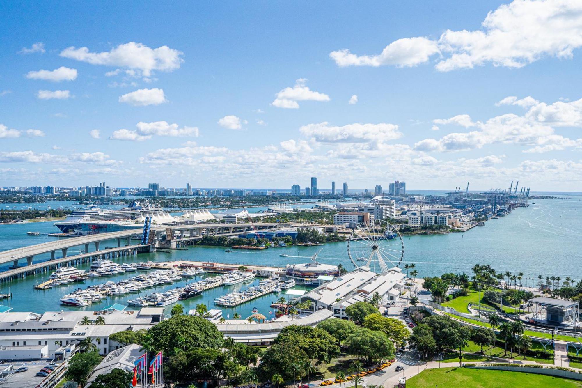 Tr Miami 2 Bedroom, 1 Bedroom, And Studio Condos With Balconies Luaran gambar